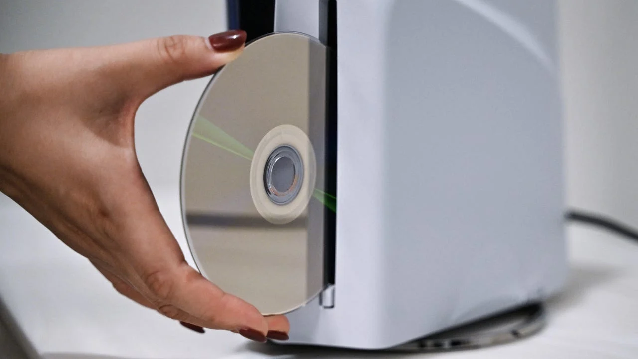 Sony Reportedly Surveying Developers Amid Physical Media Backlash